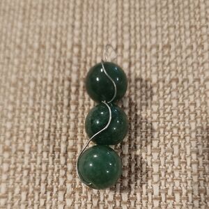 Elegant Green Beaded Pendant